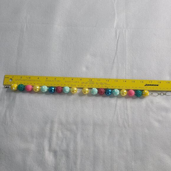 Bubblegum Pastels Sensory Textures Necklace *KIDS SIZE* 16" for kids 3+ yrs old - Picture 2 of 3